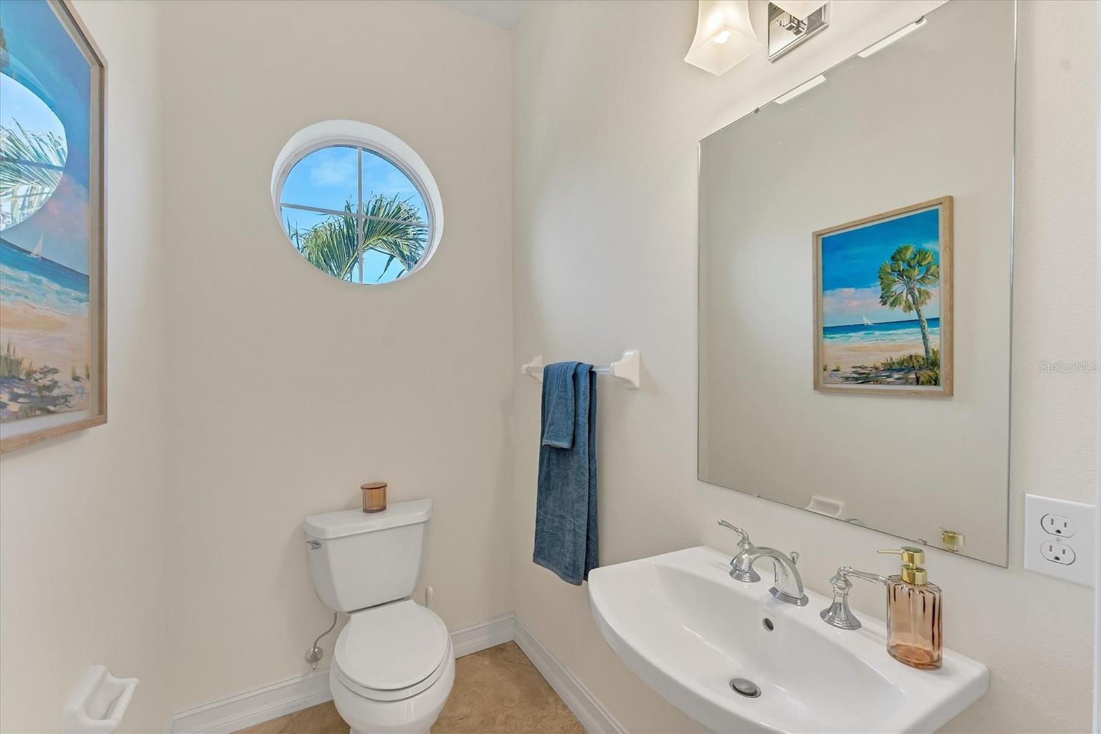 KEY ROYALE 7TH ADD - Residential