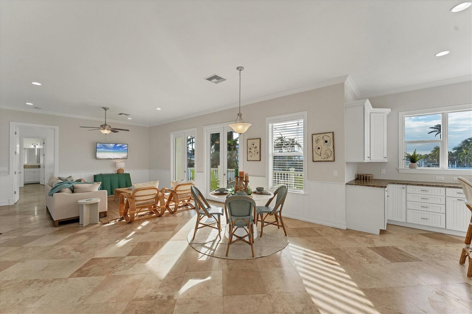 634 KEY ROYALE DRIVE