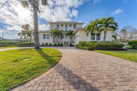 634 KEY ROYALE DRIVE HOLMES BEACH FL 34217