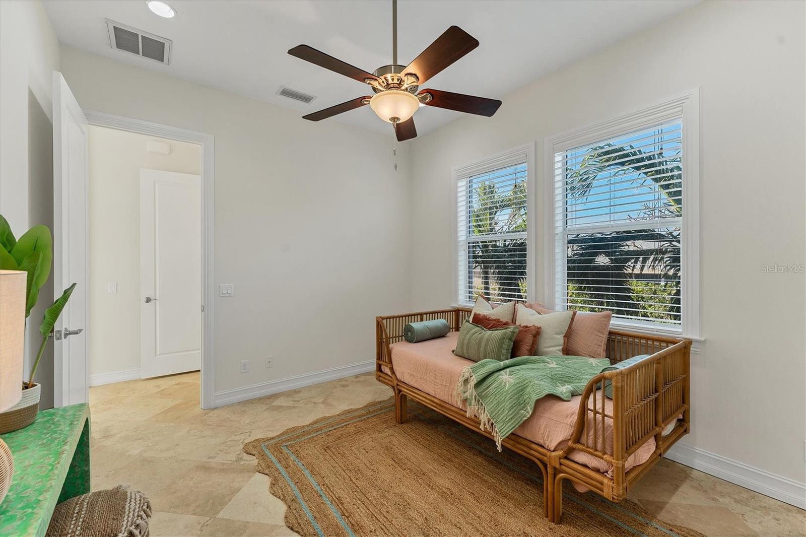 KEY ROYALE 7TH ADD - Residential