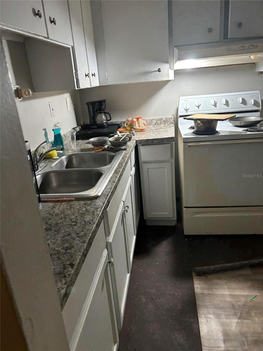 Photo of 4307 Continental Boulevard, Orlando, FL 32808 (MLS # O6453840)