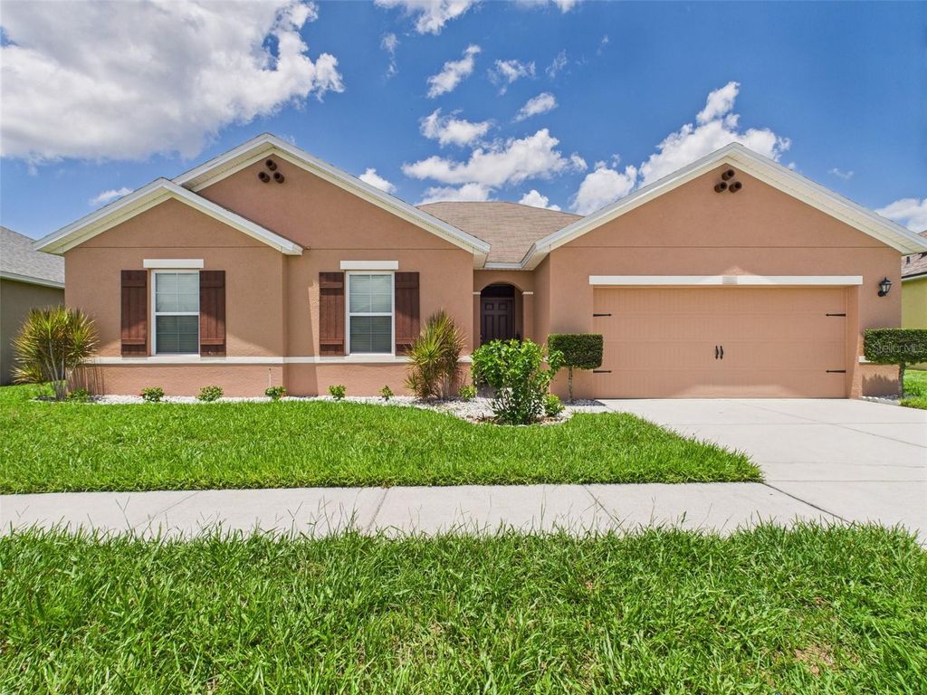 Photo of 5751 Lakeside Landings Boulevard, Winter Haven, FL 33881 (MLS # P4935179)