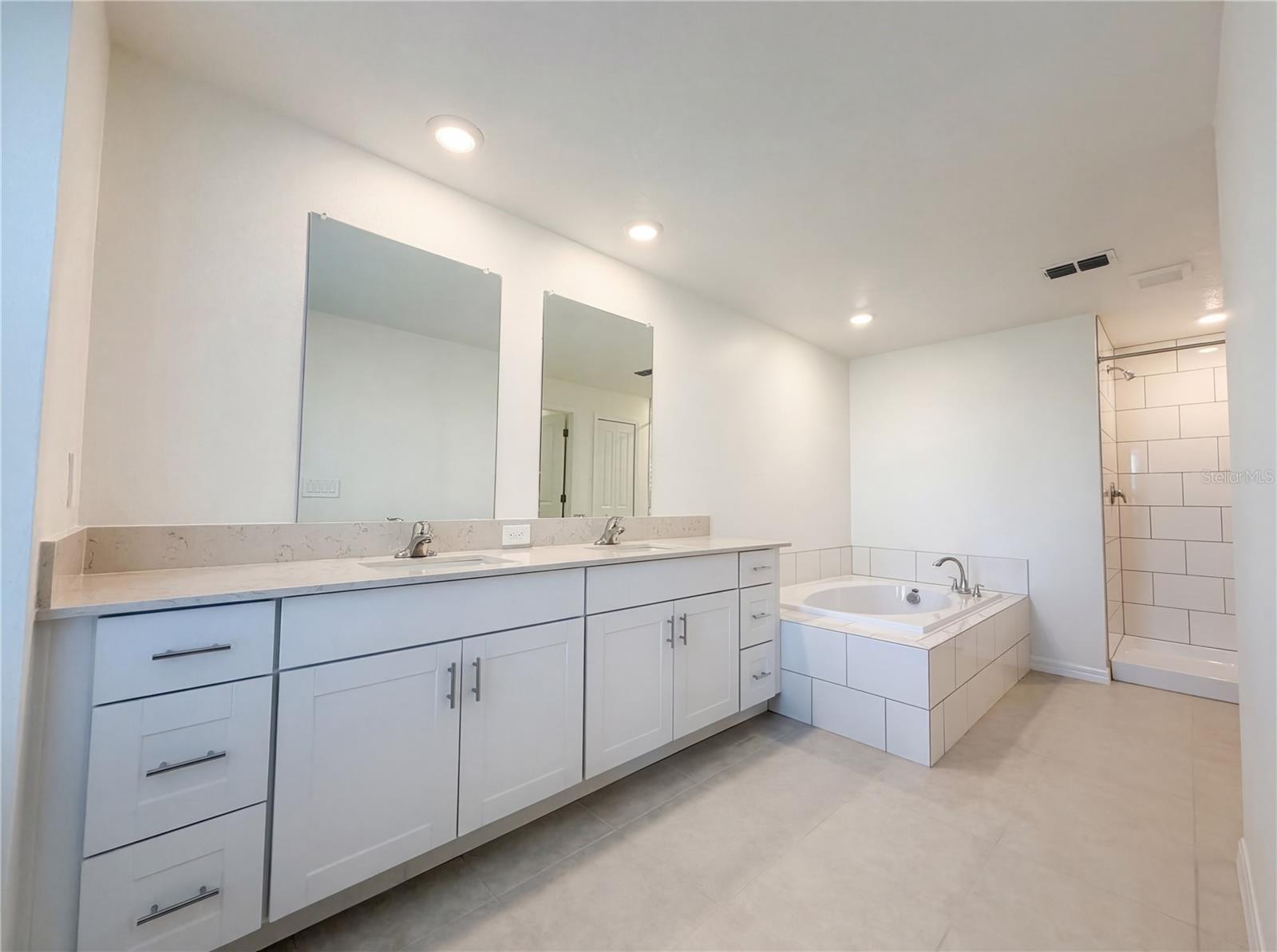 PARRISH LKS PH IIB1 & IIB2 - Residential