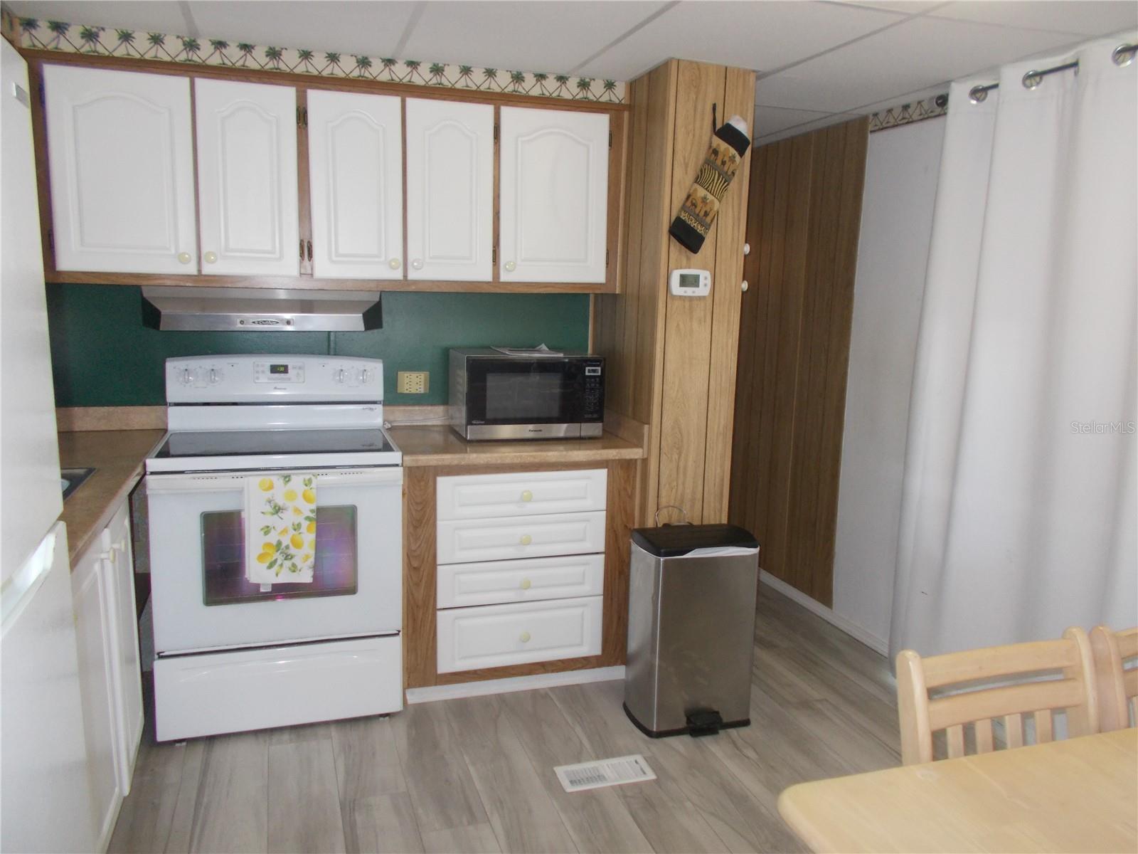 HOLIDAY PARK - Residential