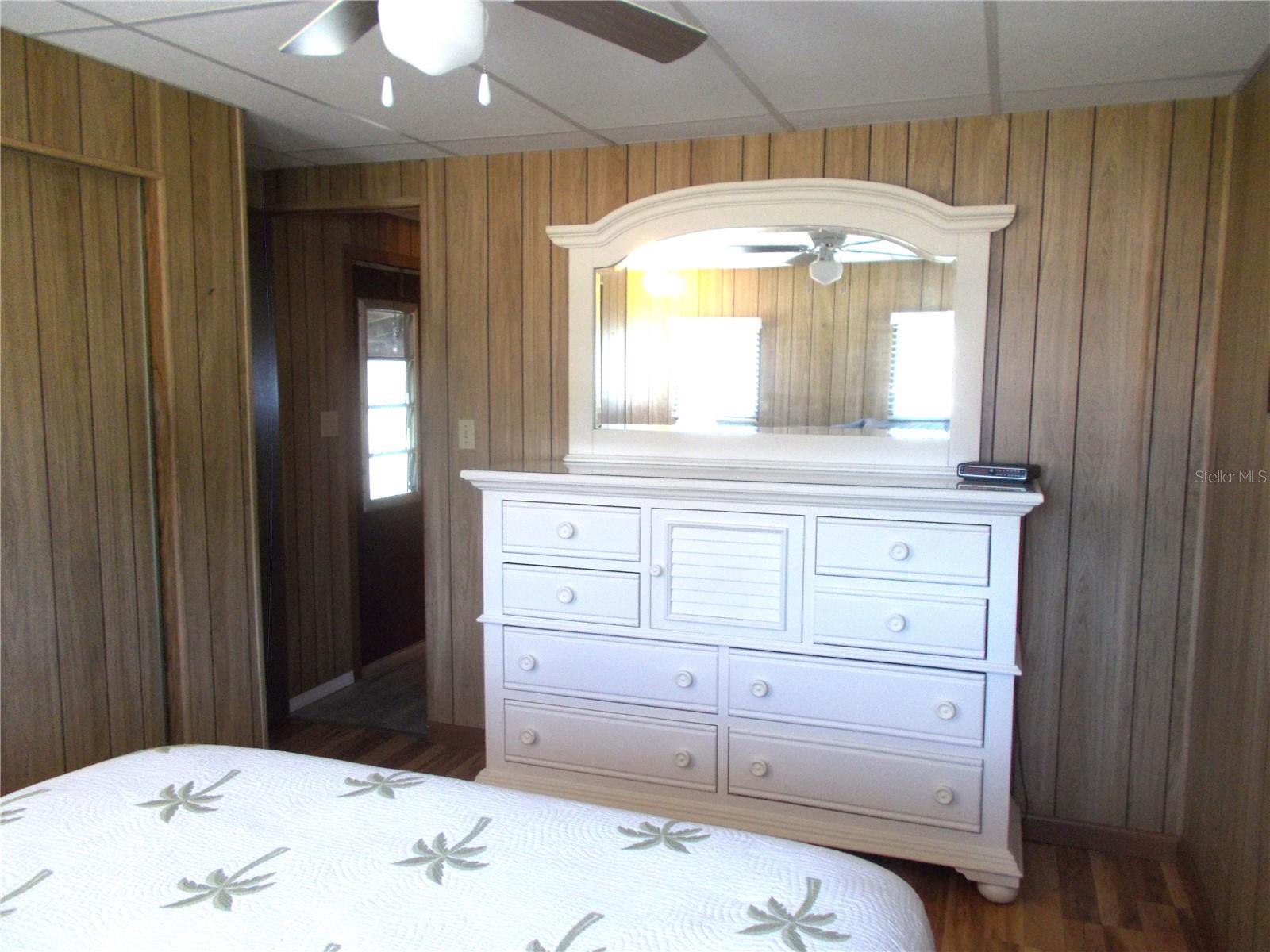 HOLIDAY PARK - Residential