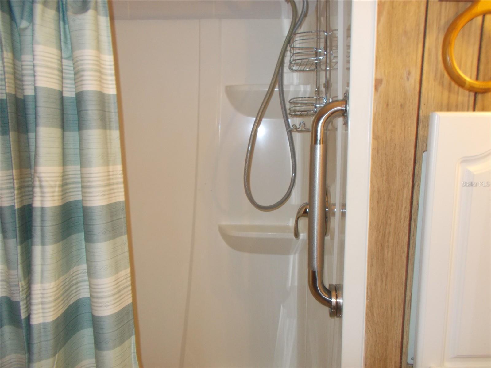 HOLIDAY PARK - Residential