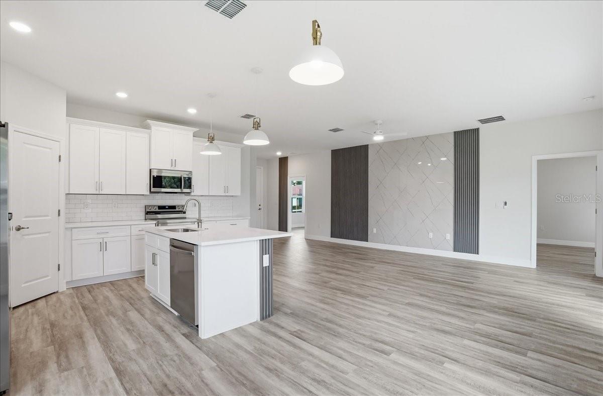 PORT CHARLOTTE SUB 07 - Residential