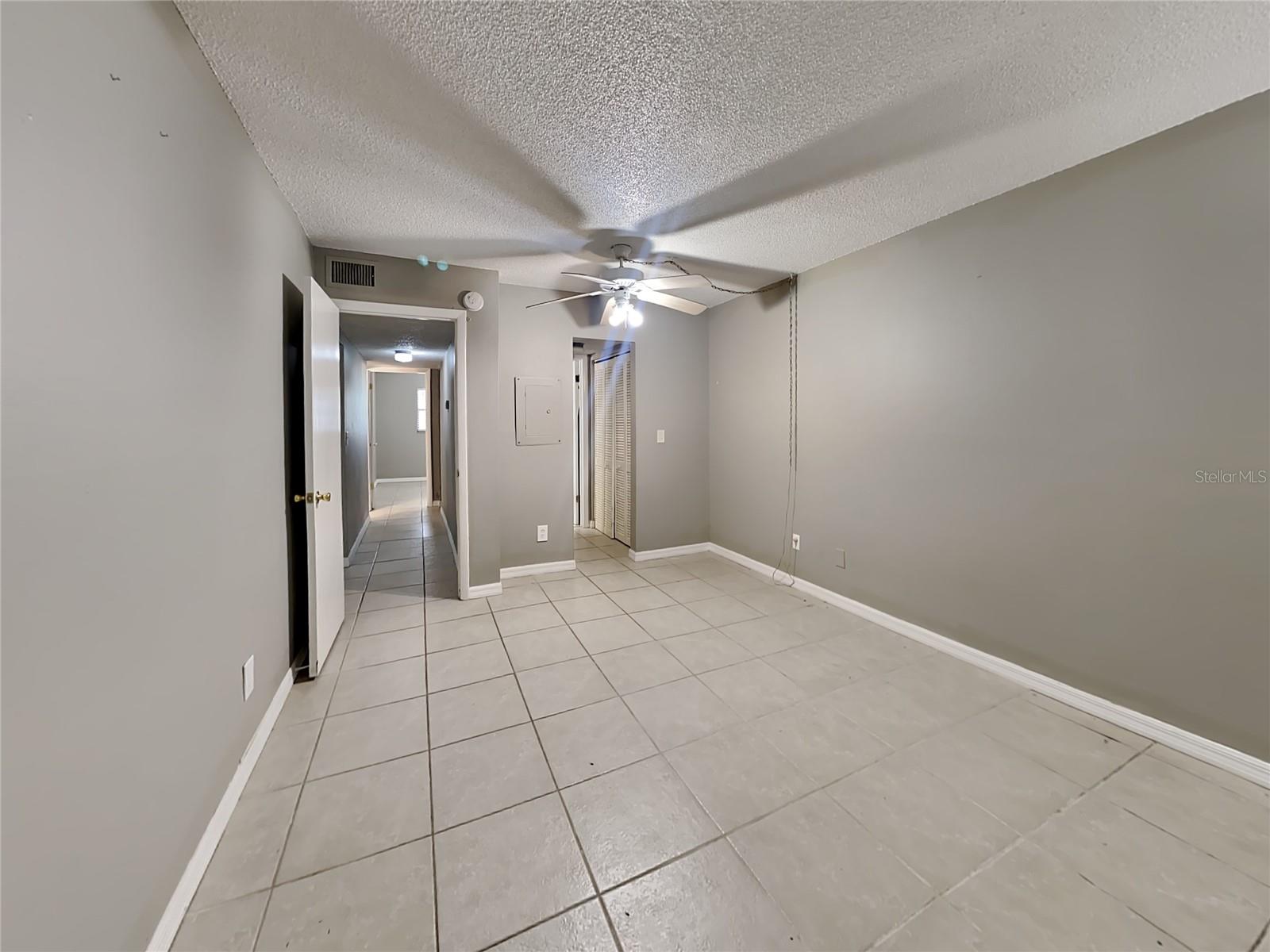 DAYTONA BEACH GOLF & COUNTRY CLUB - Residential Lease