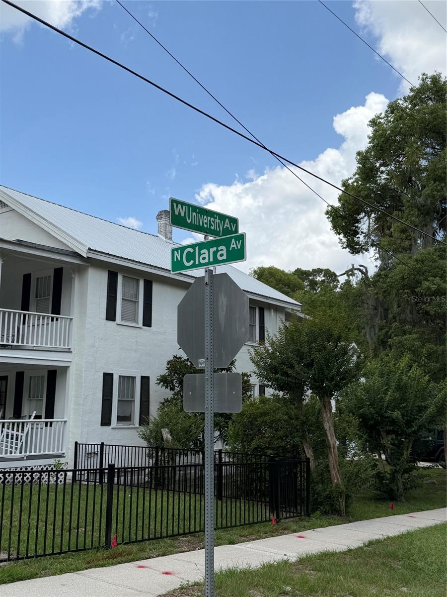 N CLARA AVENUE