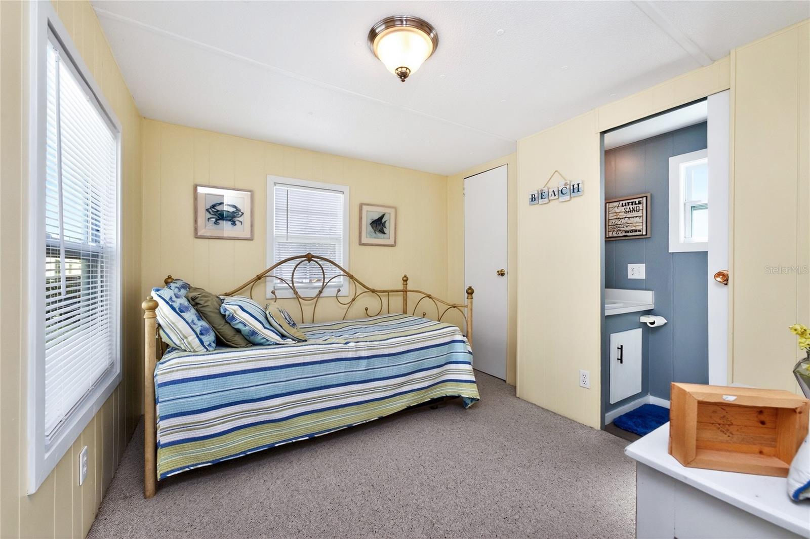 HARBOR COVE - Residential