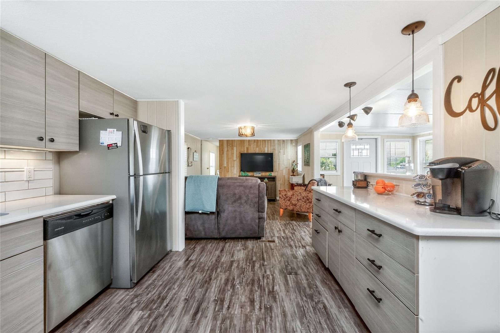 HARBOR COVE - Residential