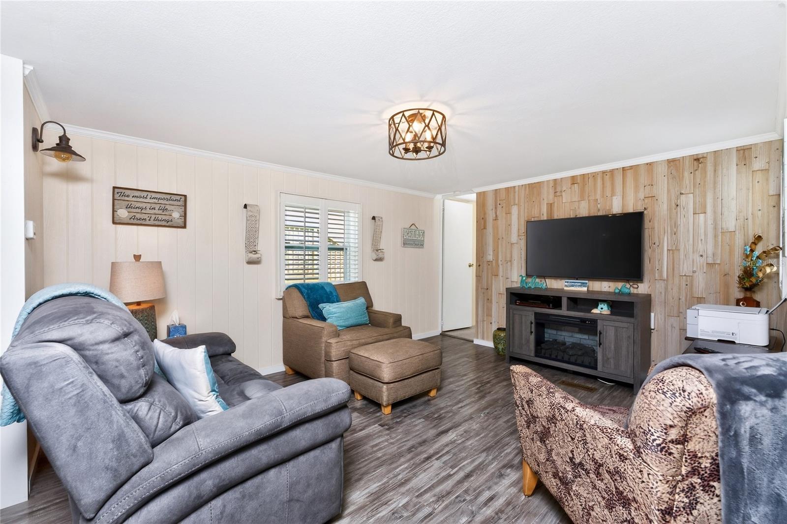 HARBOR COVE - Residential