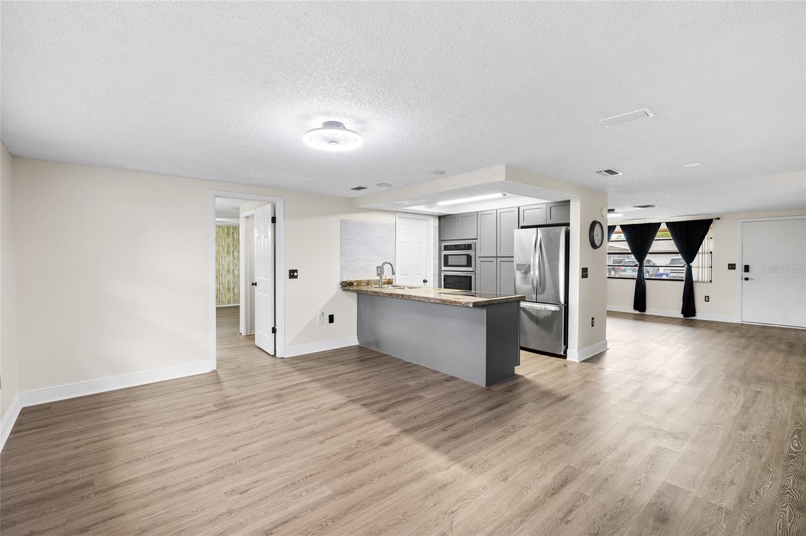 TANGLEWOOD TERR UNIT 3 - Residential