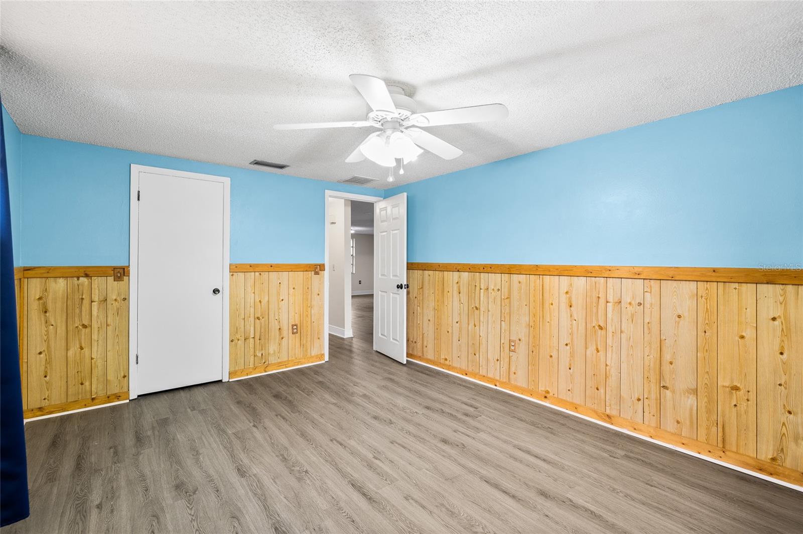 TANGLEWOOD TERR UNIT 3 - Residential