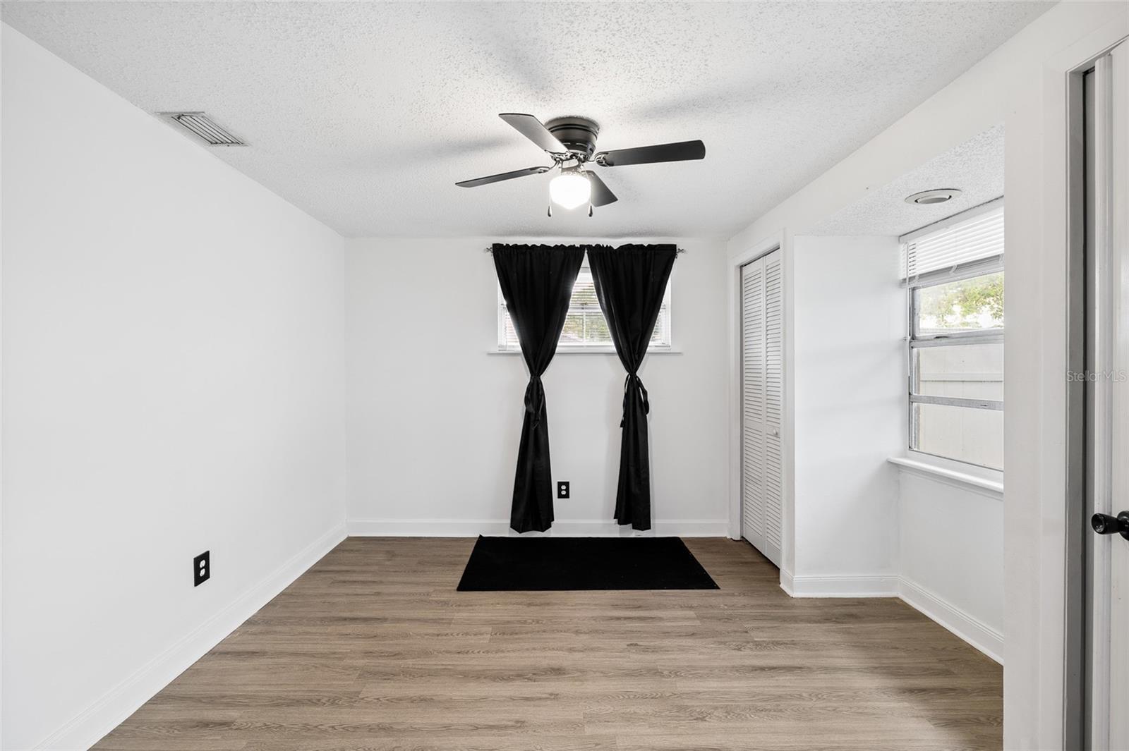 TANGLEWOOD TERR UNIT 3 - Residential