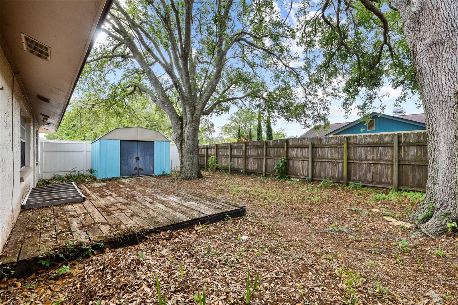 TANGLEWOOD TERR UNIT 3 - Residential