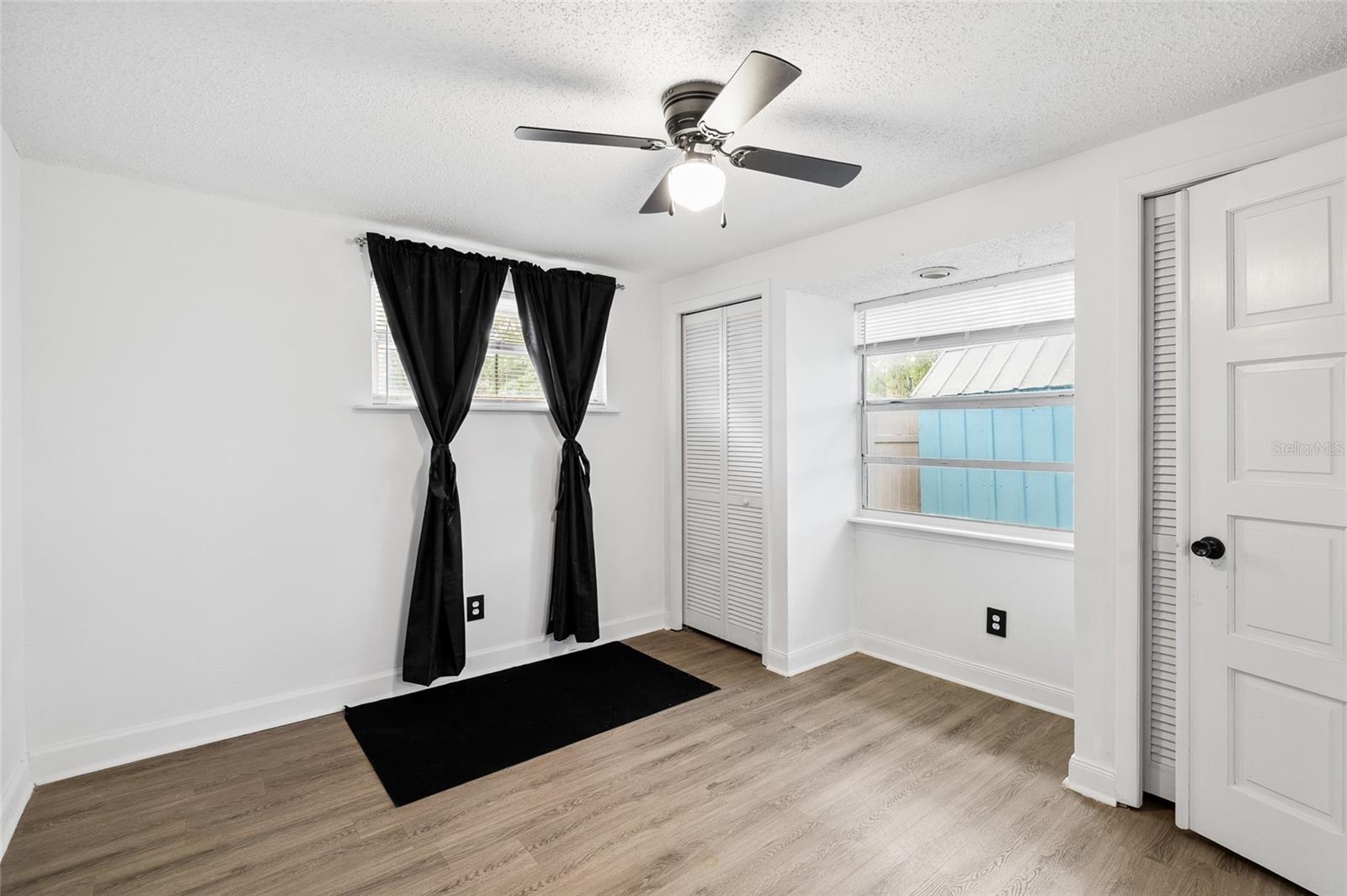 TANGLEWOOD TERR UNIT 3 - Residential