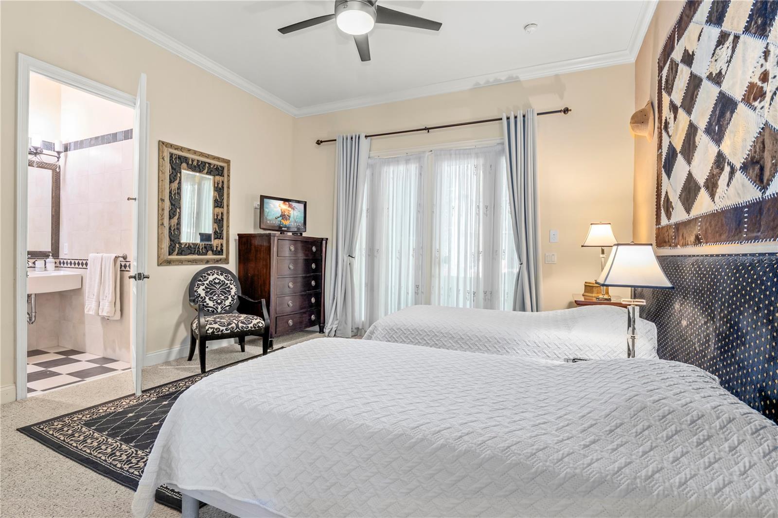 FORMOSA GARDENS UNIT 2 - Residential