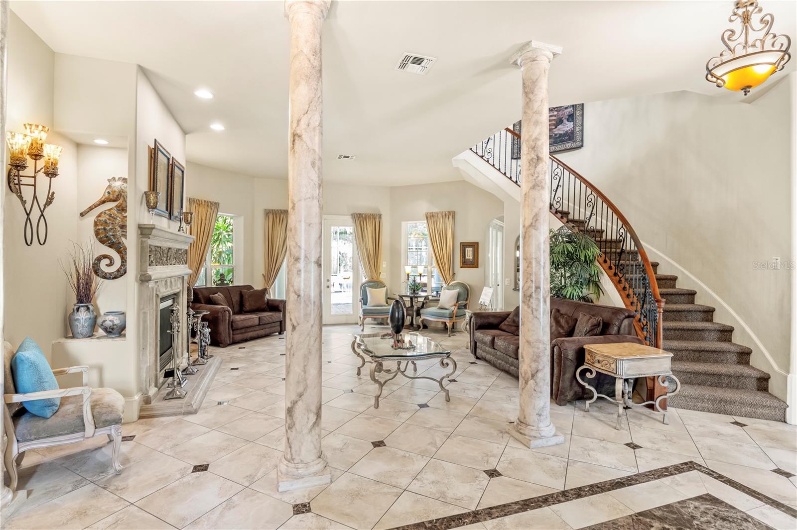 2812 SLEEPING DRAGON LANE