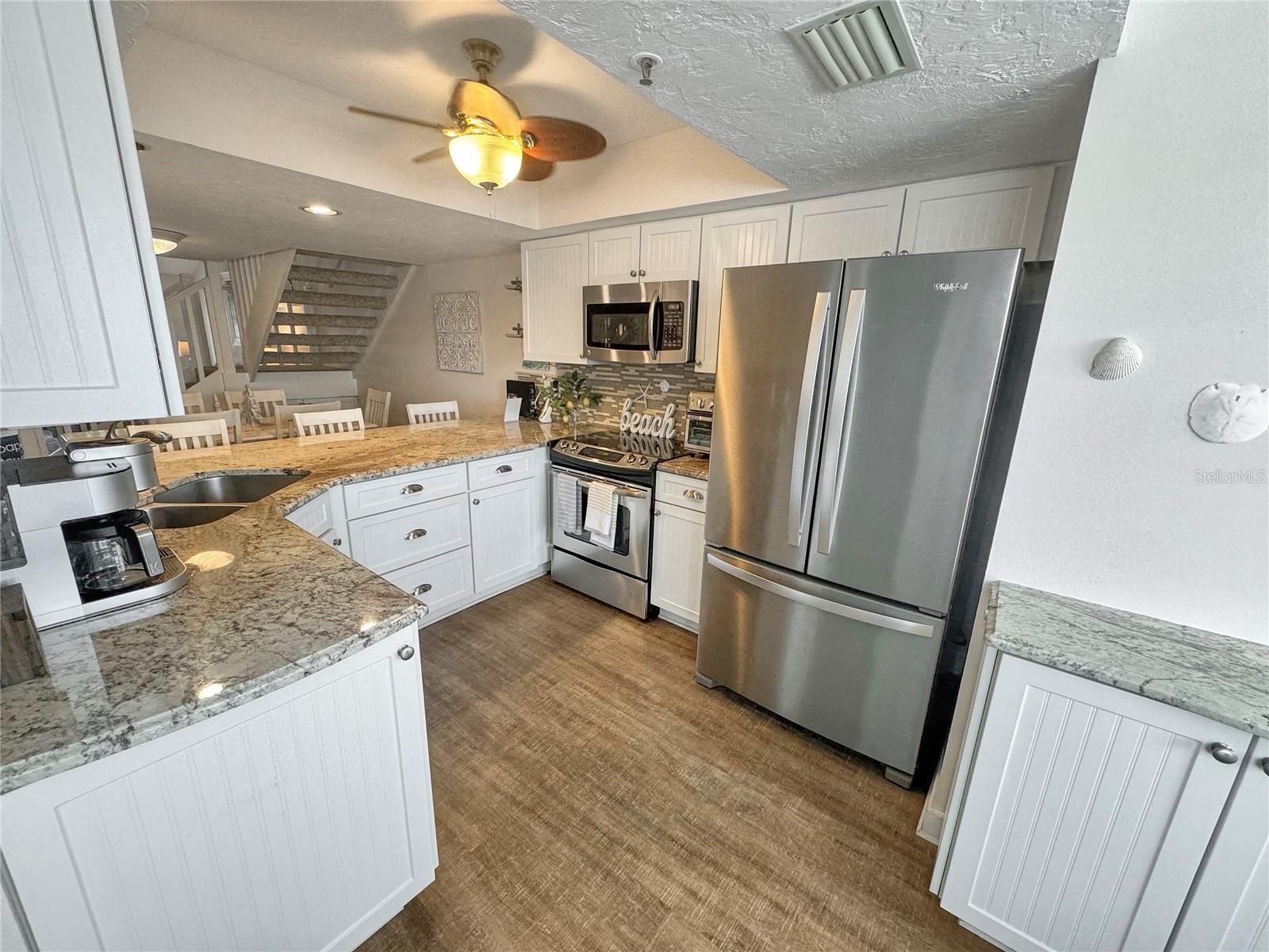 GULF & BAY CLUB BAYSIDE - Residential Lease