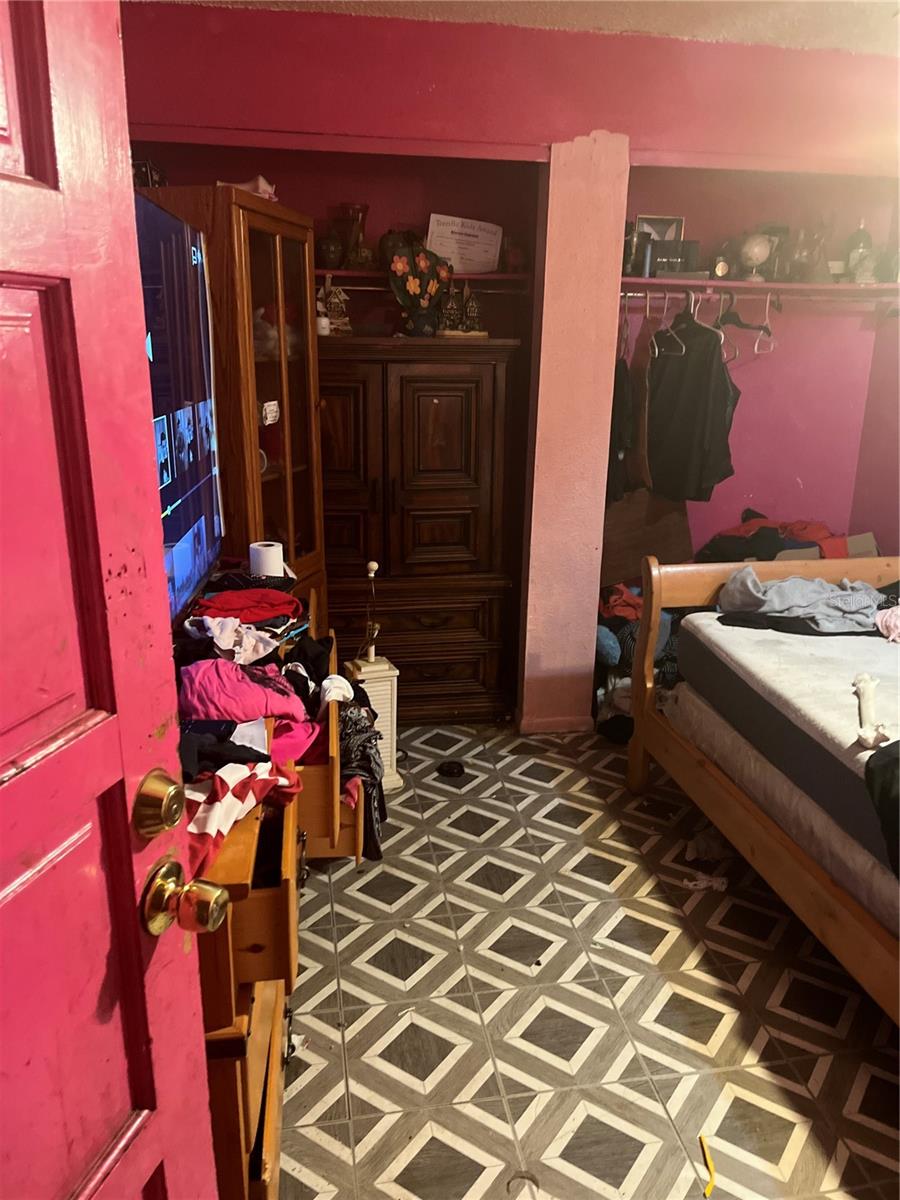 BYARS RIVERVIEW ACRES REV - Residential