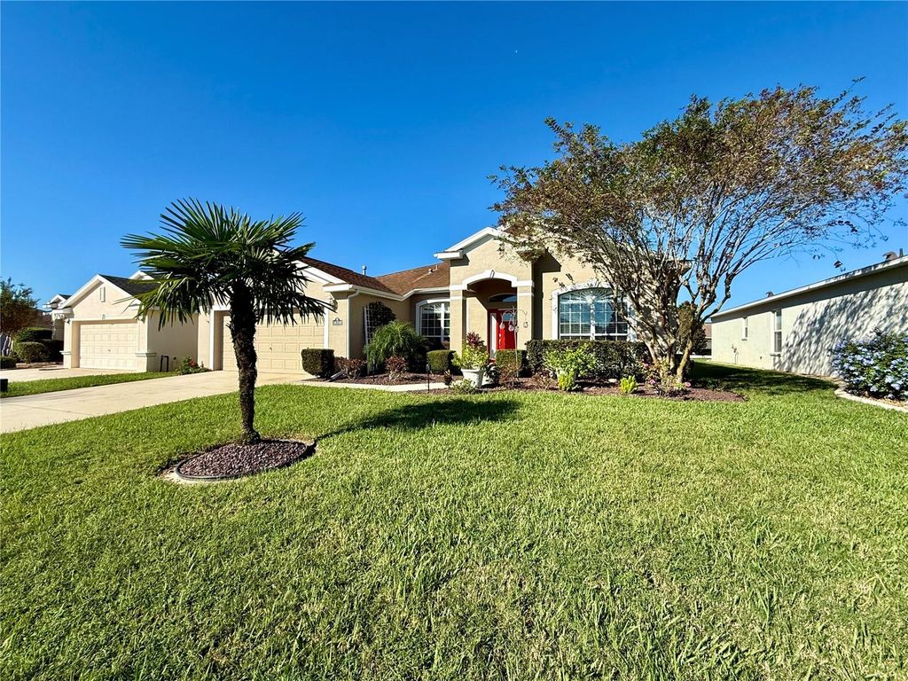 Photo of 16318 SW 12th Terrace, Ocala, FL 34473 (MLS # OM711339)