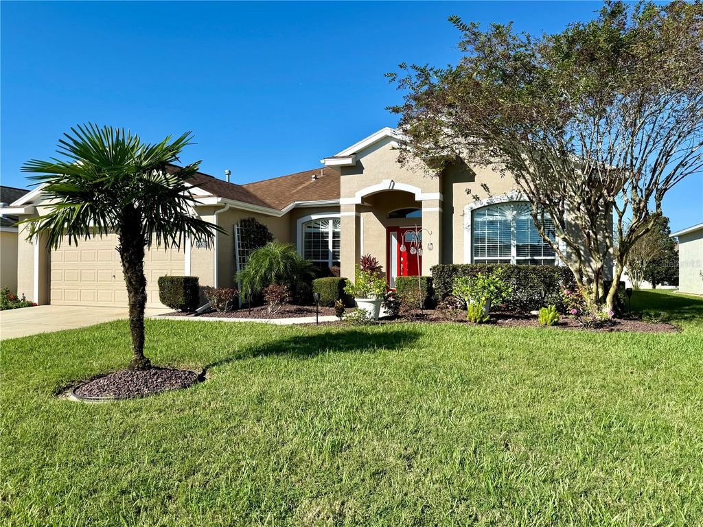 Photo of 16318 SW 12th Terrace, Ocala, FL 34473 (MLS # OM711339)