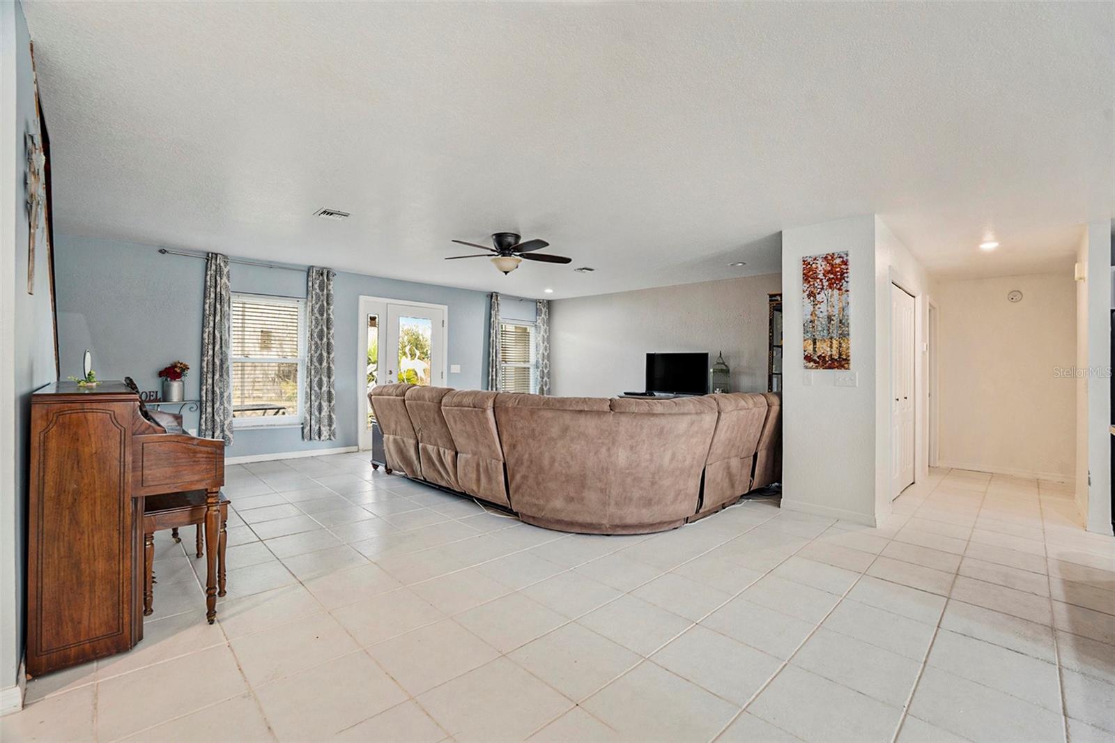 RENDER PLACE - Residential