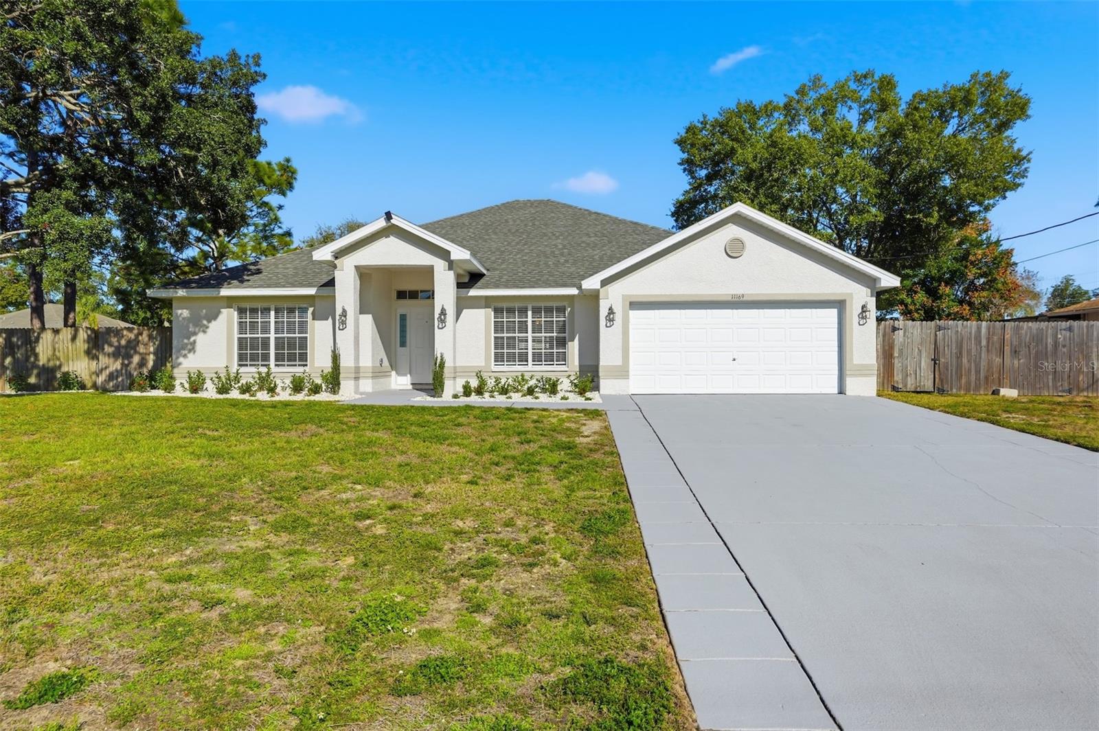 SPRING HILL - Residential