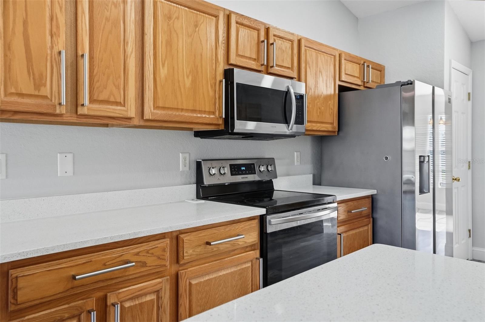 SPRING HILL - Residential