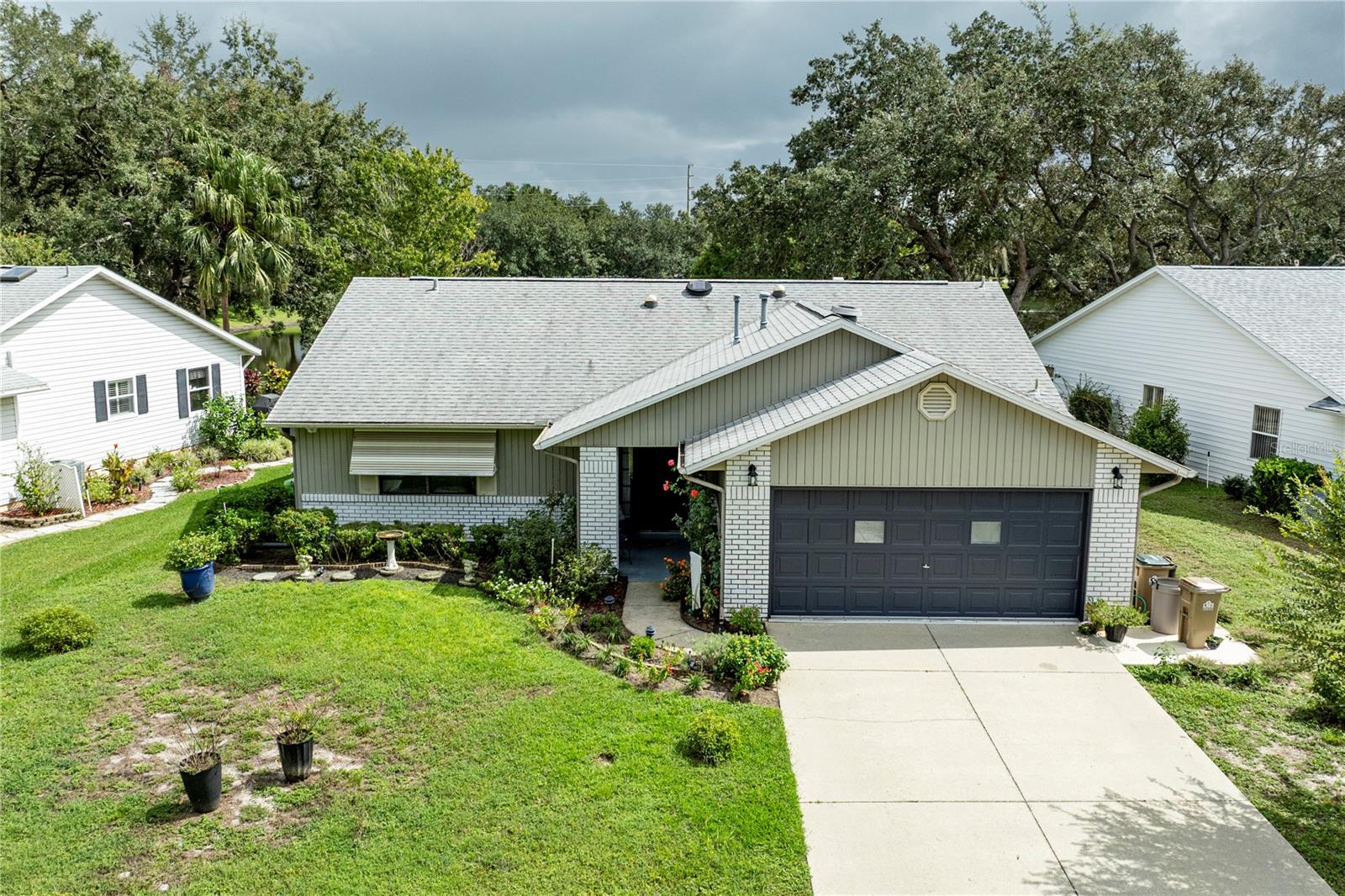 803 DUNDEE CIRCLE