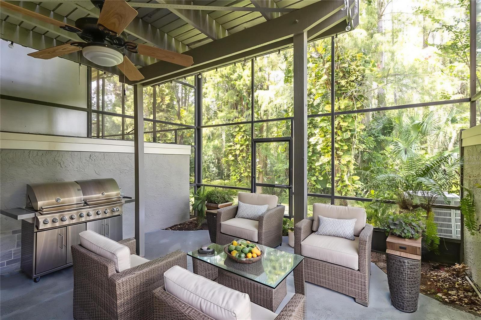 CARROLLWOOD VILLAGE PH III - Residential
