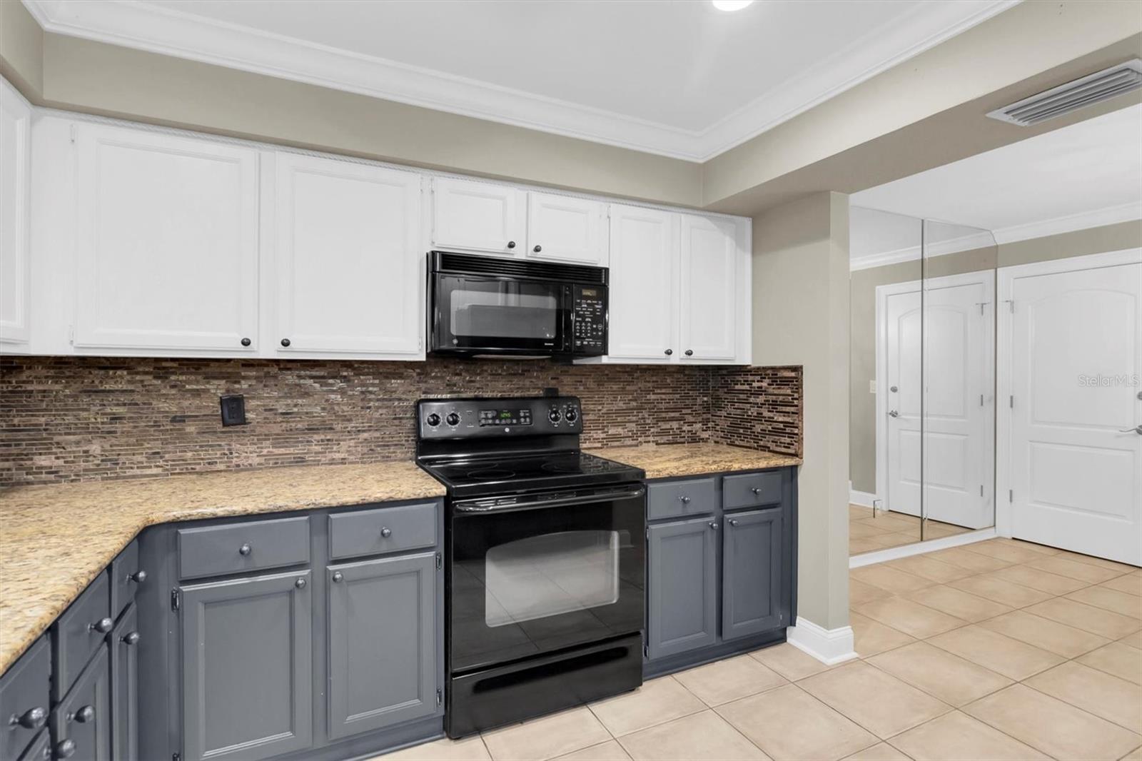 CARROLLWOOD VILLAGE PH III - Residential
