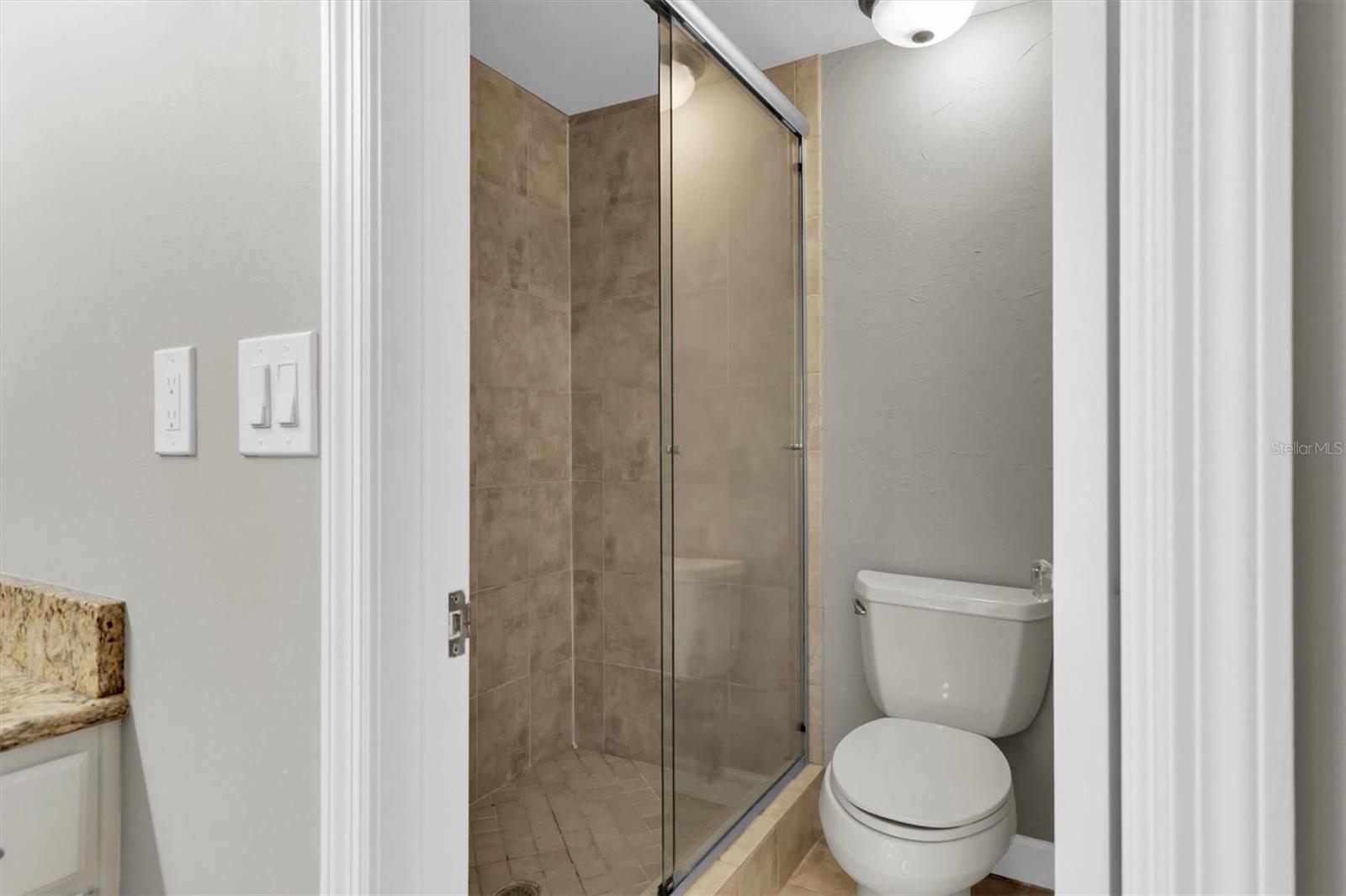 CARROLLWOOD VILLAGE PH III - Residential
