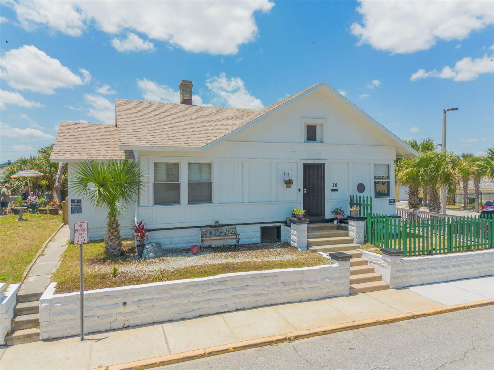 16 S GRANDVIEW AVENUE