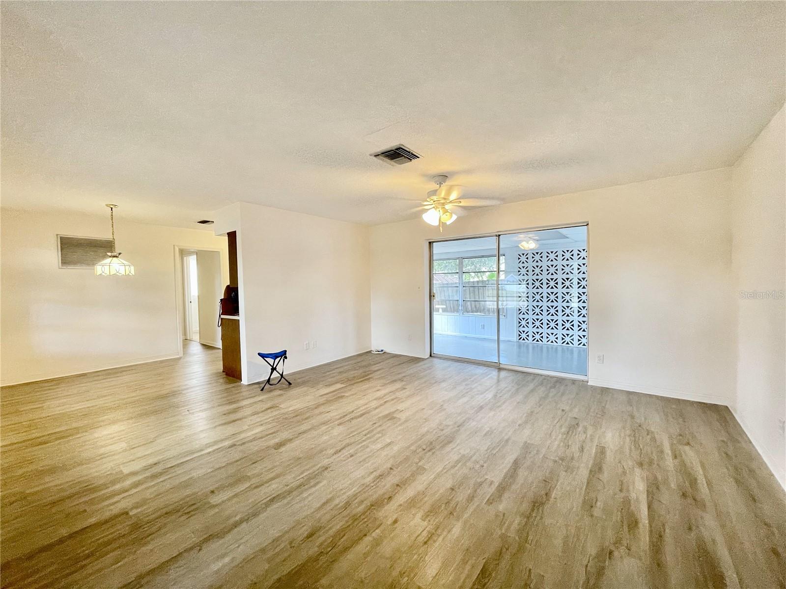 SHERYL MANOR - Residential Lease