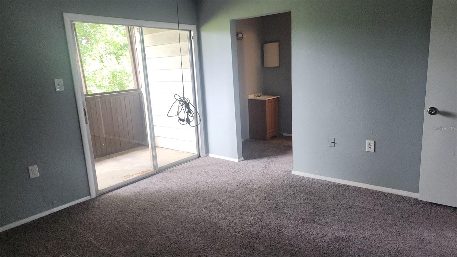 VILLAGE CONDO - Residential Lease