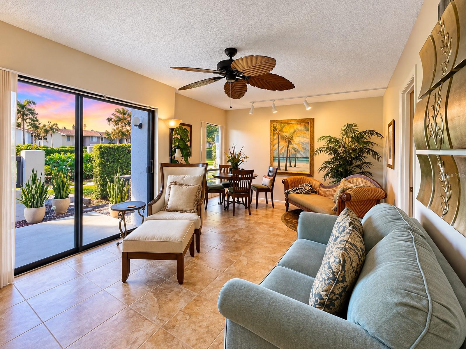 2132 LAKEWOOD CLUB DRIVE S 8B