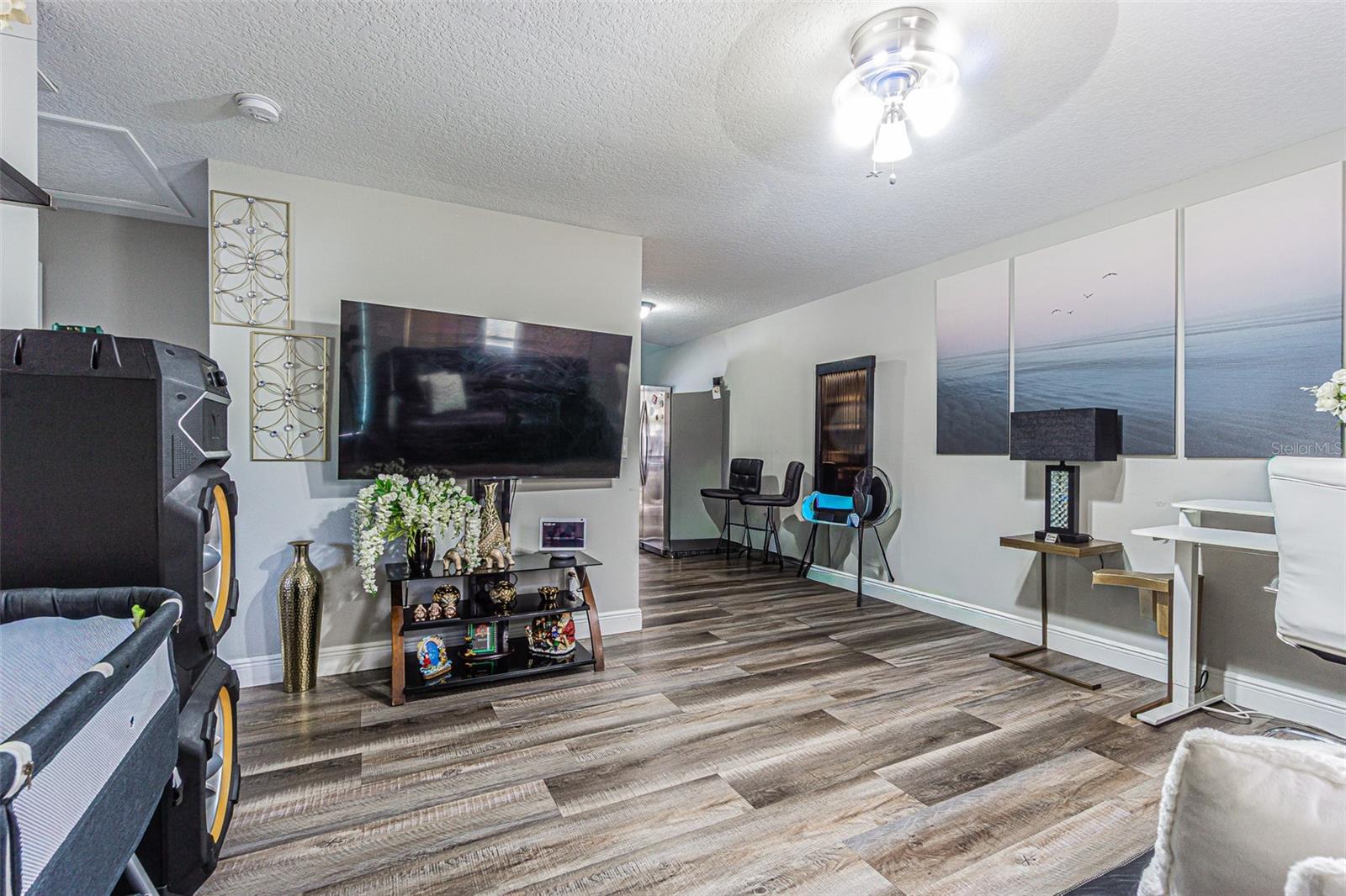 OAKWOOD VILLA - Residential Income