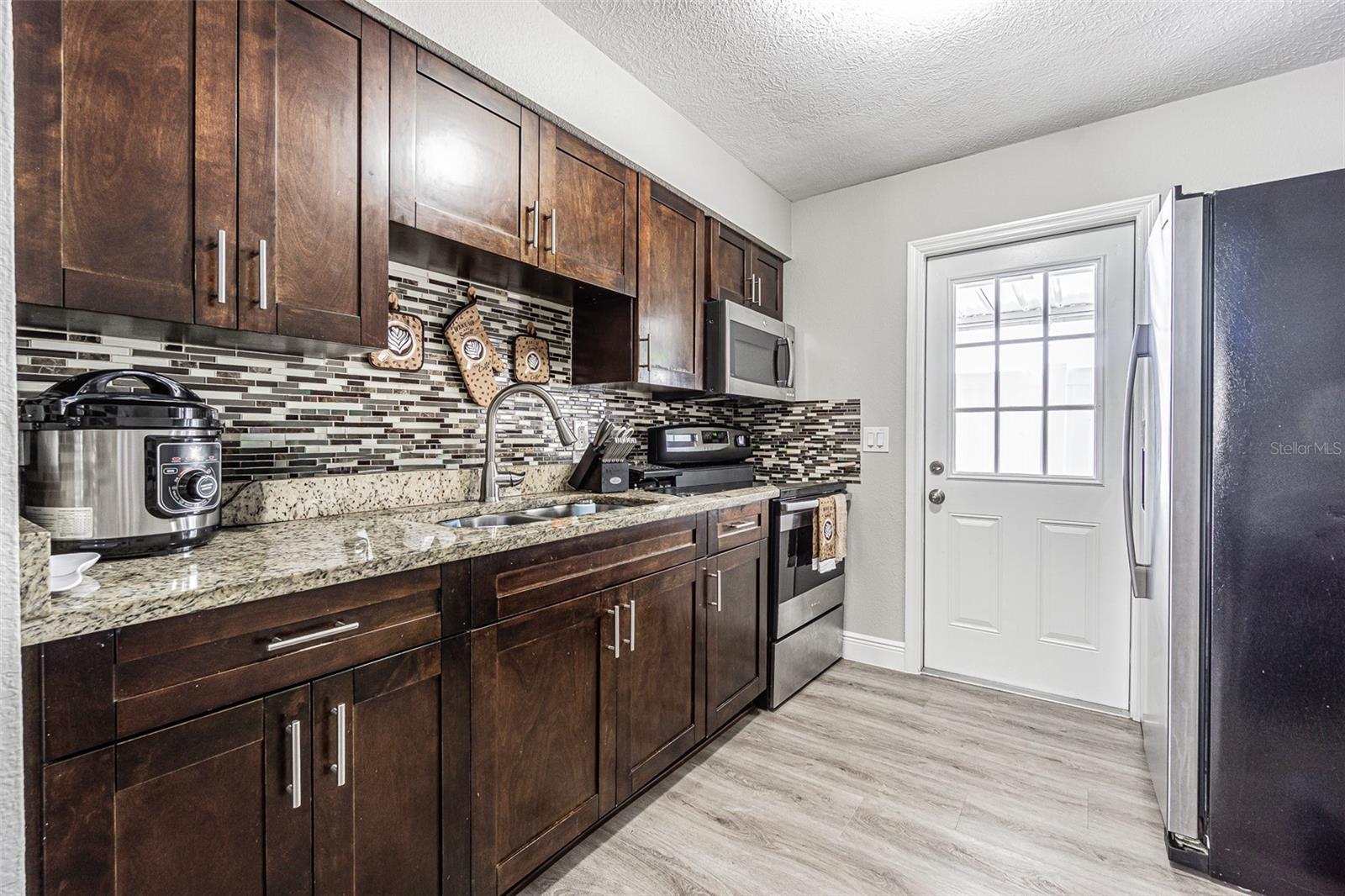 OAKWOOD VILLA - Residential Income