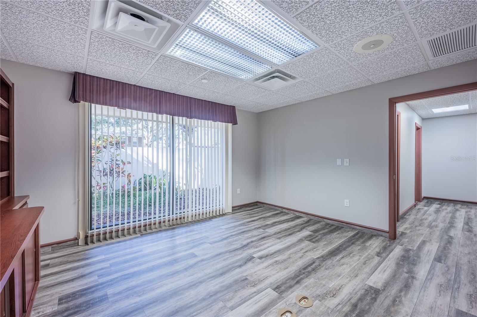 EUSTIS NORTHSHORE - Commercial Sale