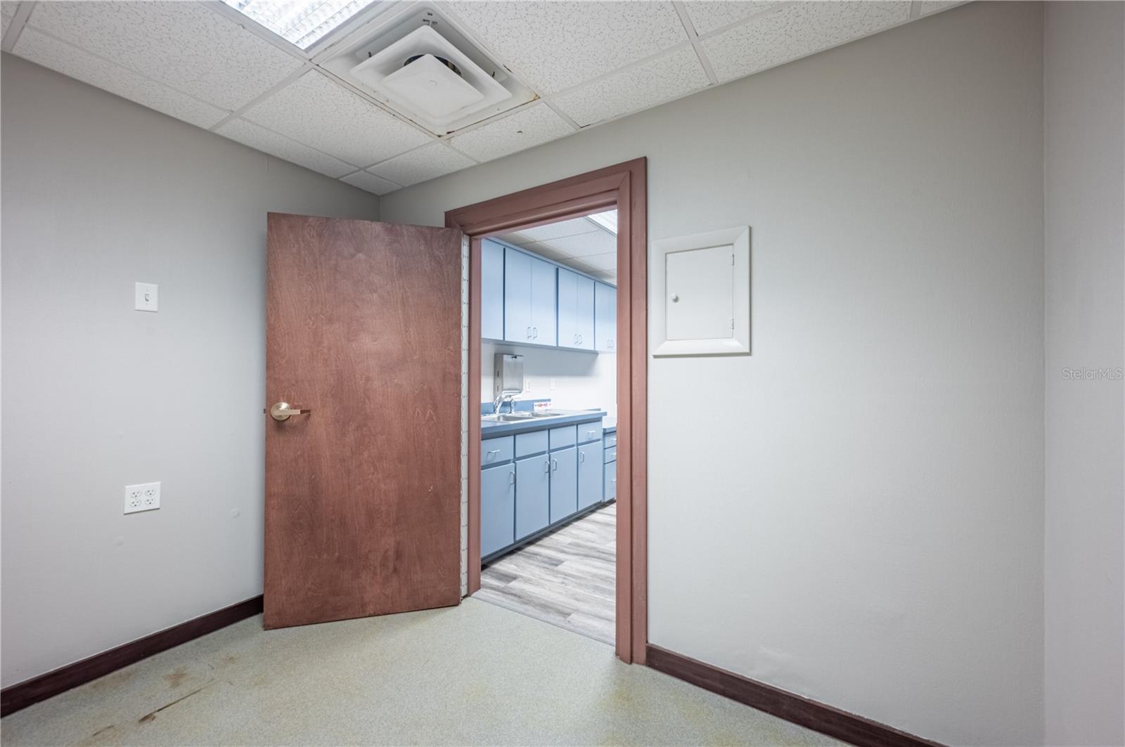 EUSTIS NORTHSHORE - Commercial Sale