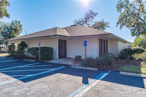 Photo of 801 N Bay Street, Eustis, FL 32726 (MLS # G5090269)