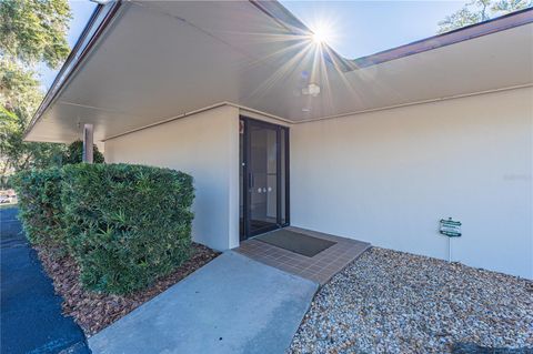 Tiny photo for 801 N Bay Street, Eustis, FL 32726 (MLS # G5090269)