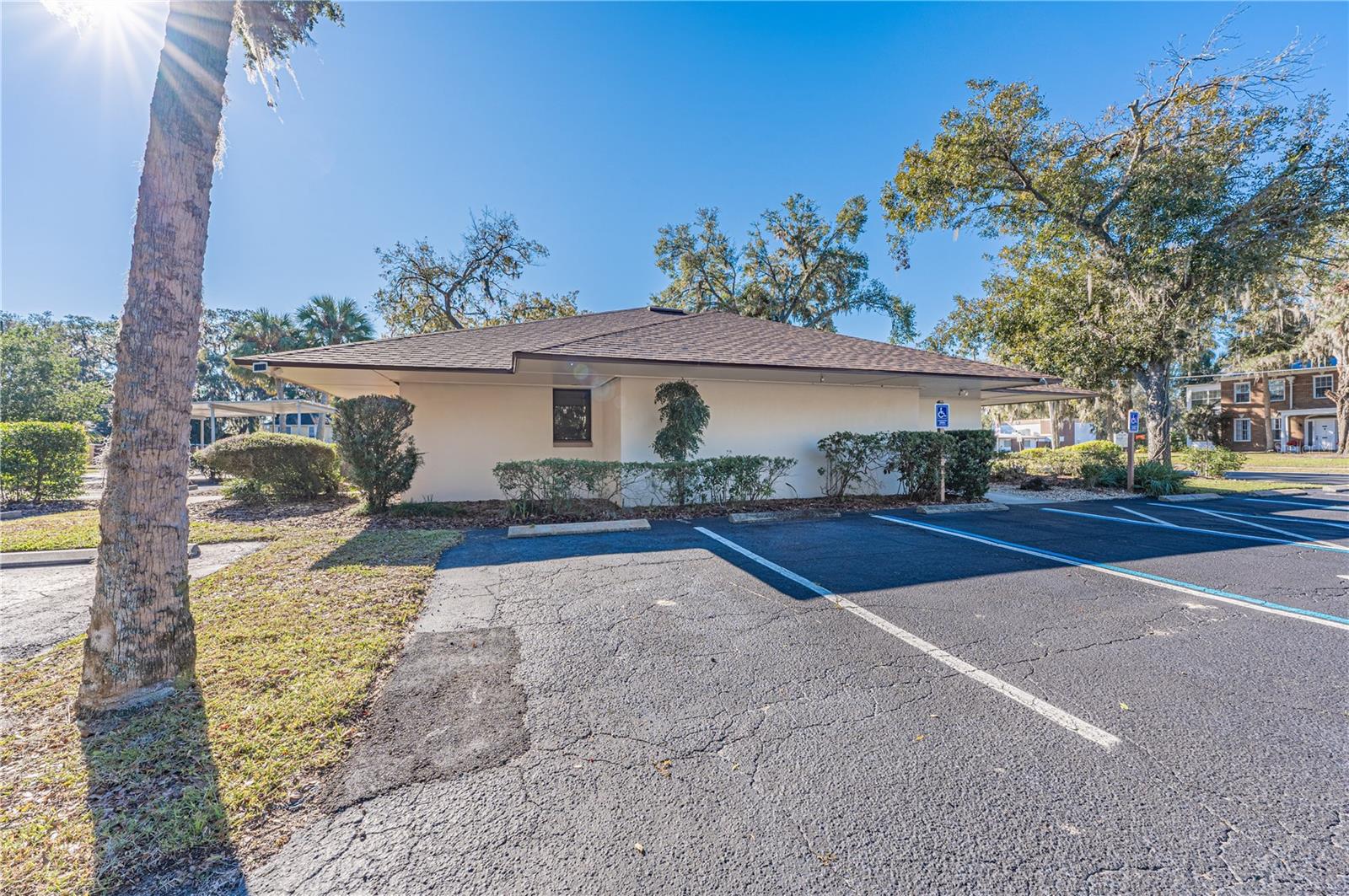 EUSTIS NORTHSHORE - Commercial Sale
