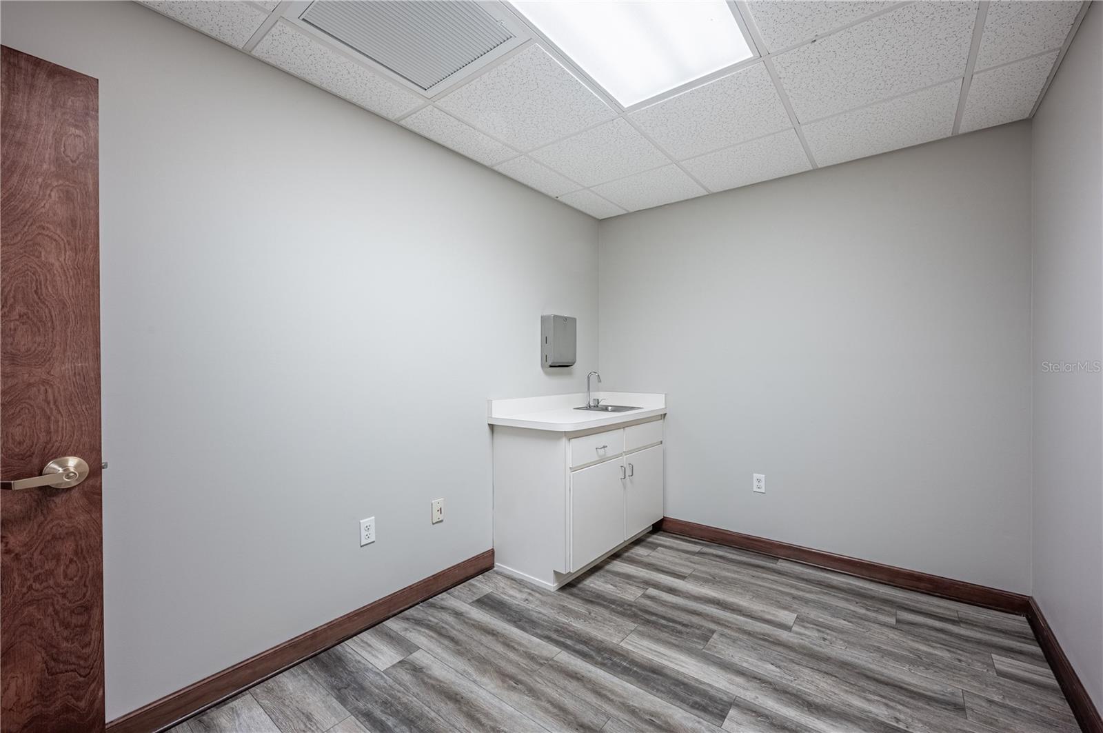 EUSTIS NORTHSHORE - Commercial Sale