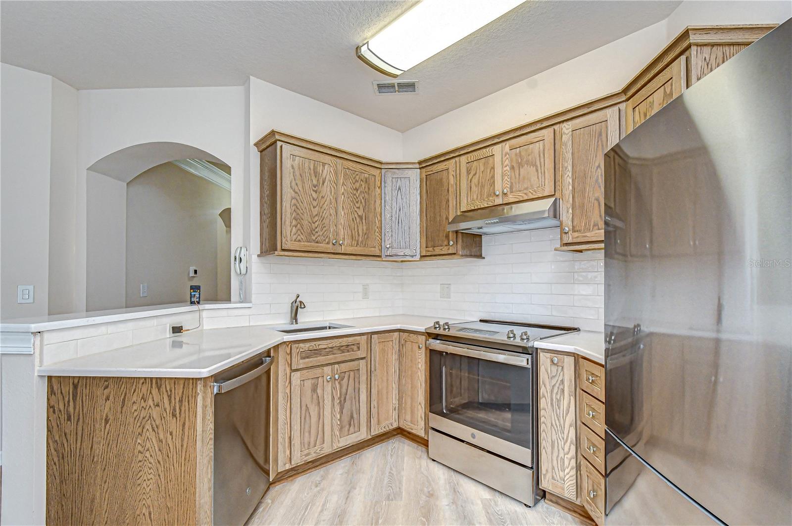 THE VILLAS CONDO - Residential