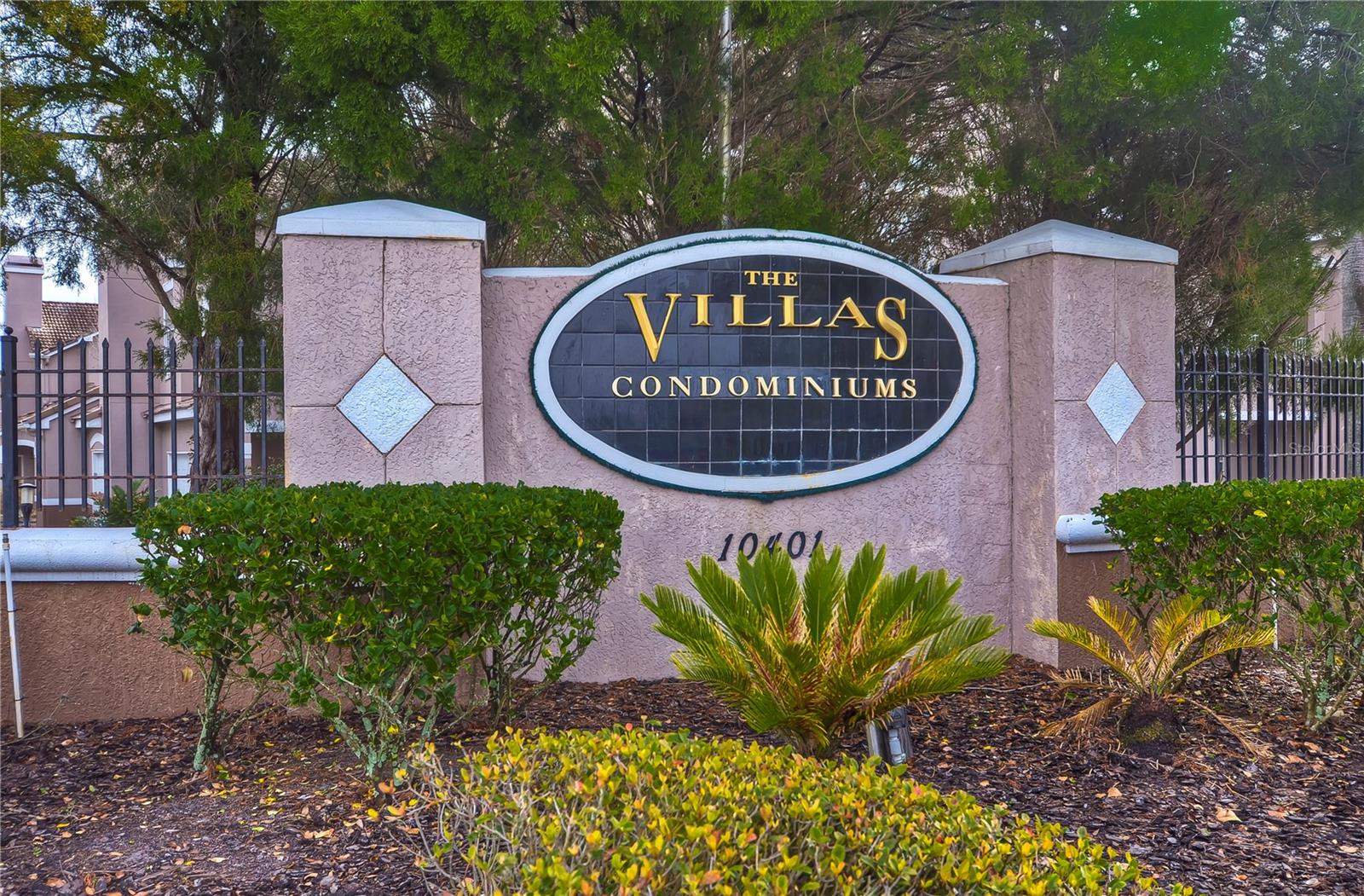 THE VILLAS CONDO - Residential
