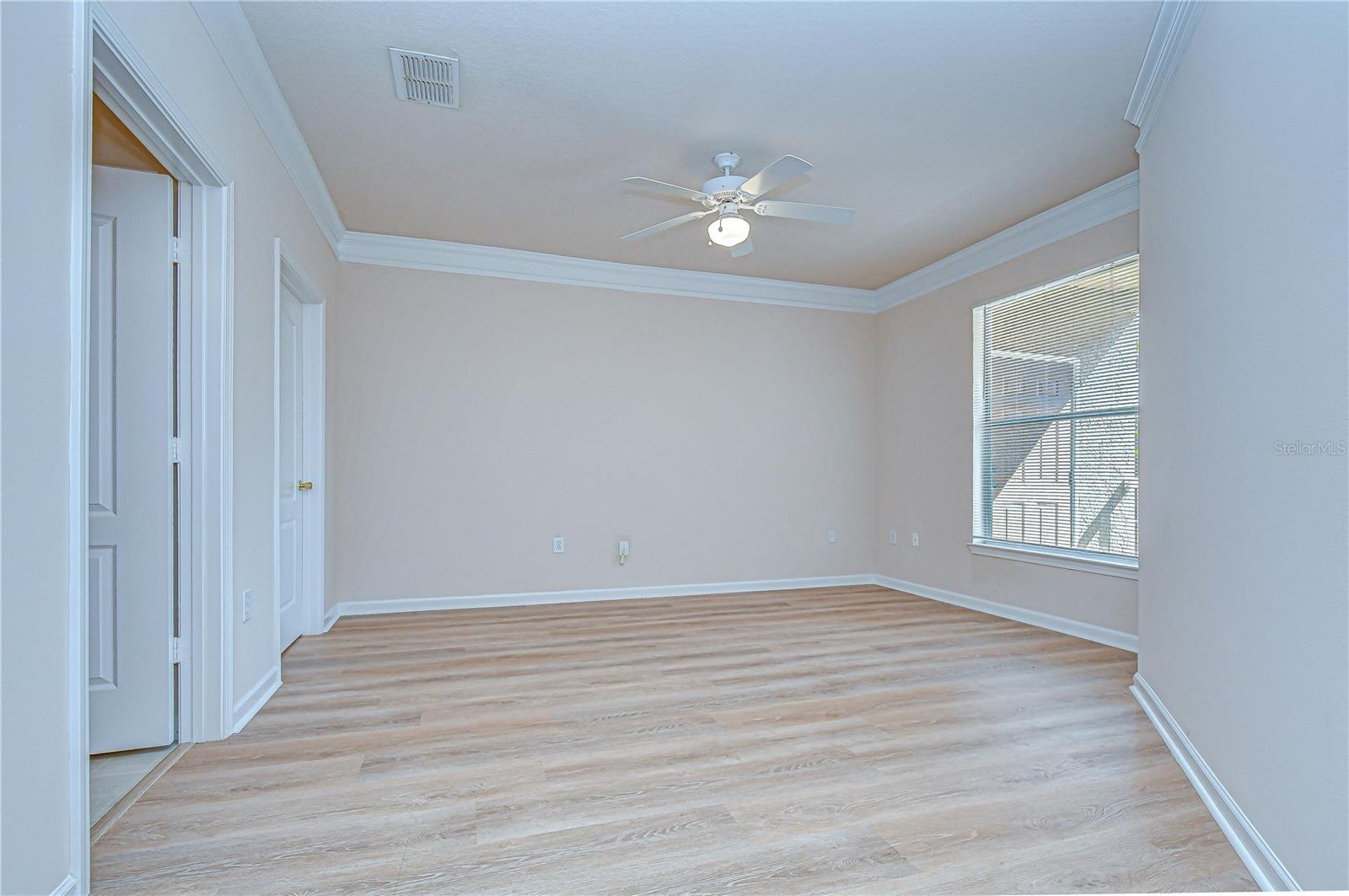 THE VILLAS CONDO - Residential