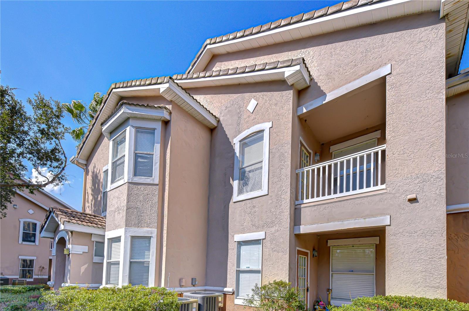 THE VILLAS CONDO - Residential